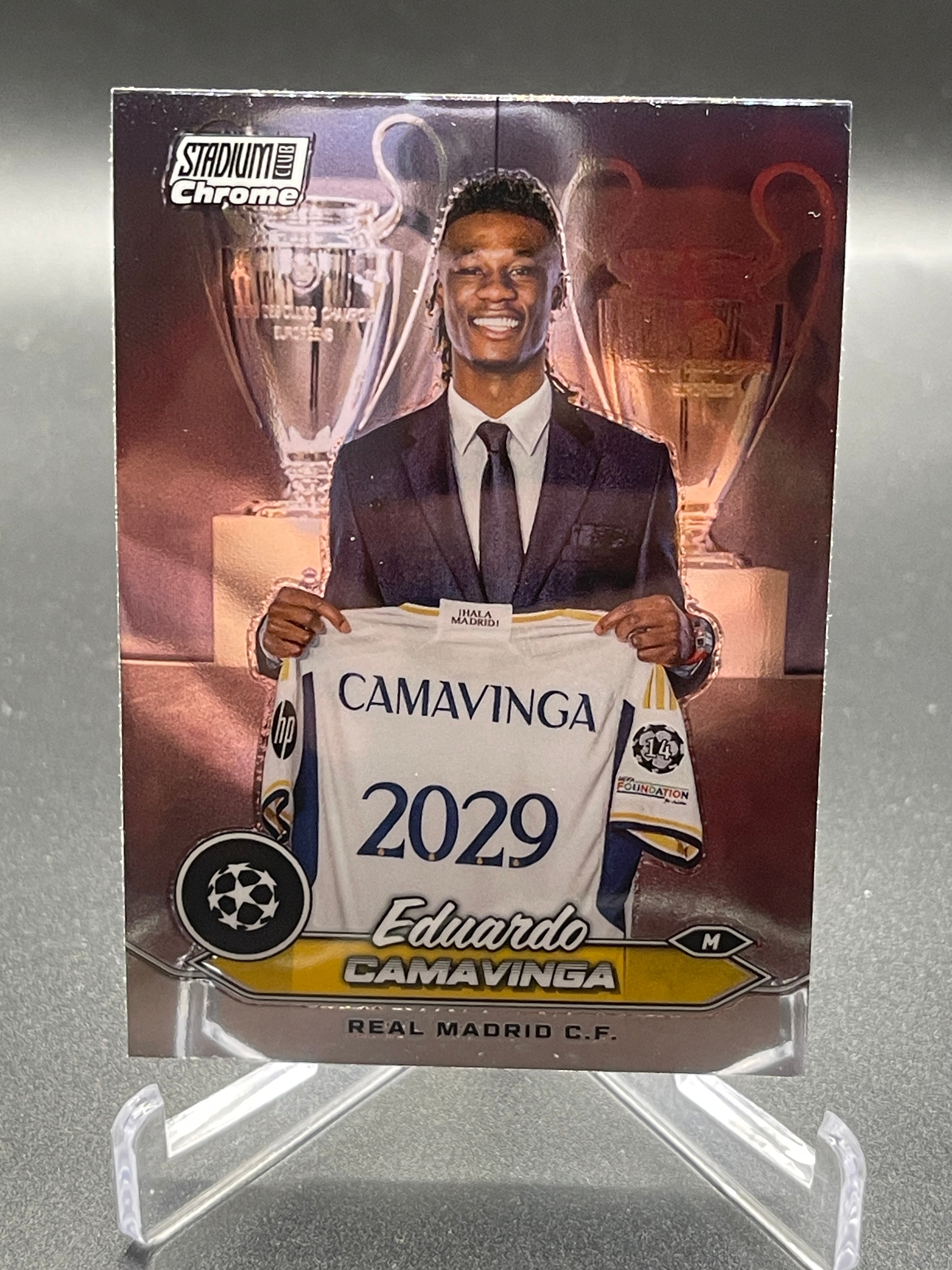 Topps Stadium Chrome 23-24 Eduardo Camavinga #12 Real Madrid